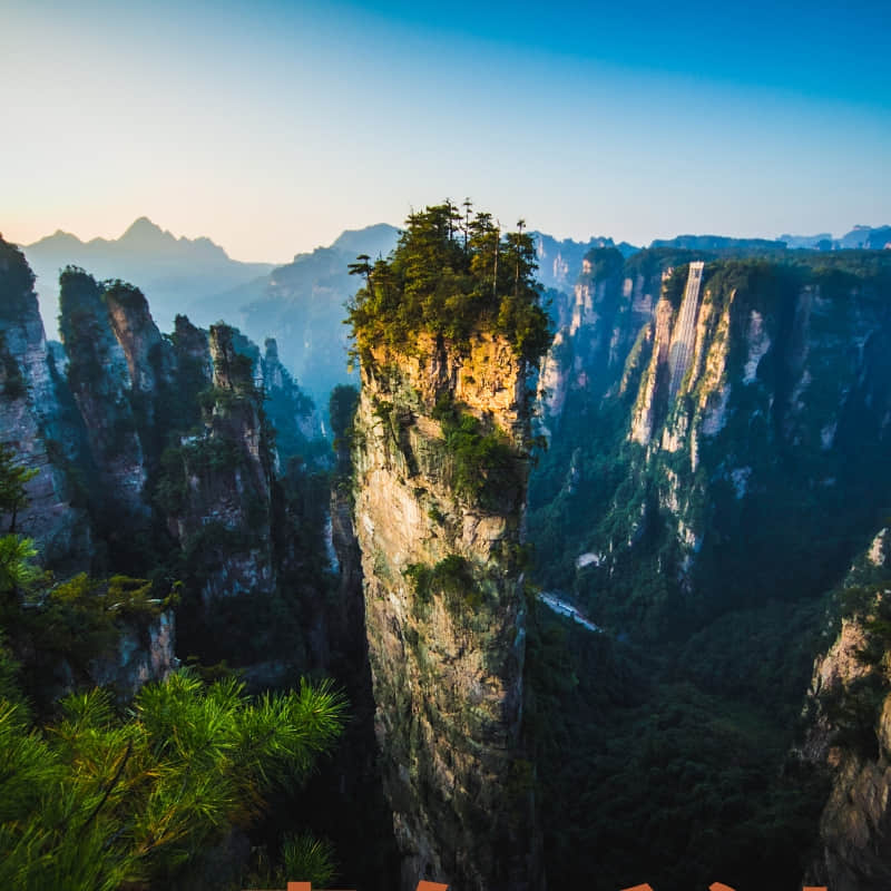 Zhangjiajie Tours|Guilin Tours|Chengdu Tours